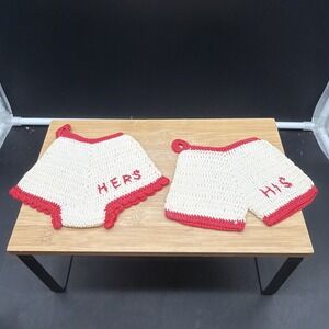 VTG His & Hers Crochet Pot Holders Hot Pads Shorts Panties Red White Kitschy